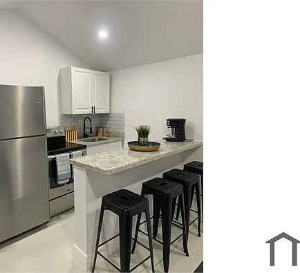 1 bed, $1,795 — Photo 2
