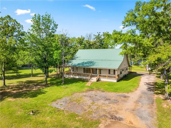8698 Highway 165 S, Woodworth, LA 71485