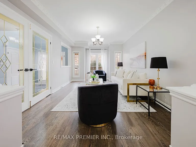 16 Saint Michele Pl #UPPER — Photo 26