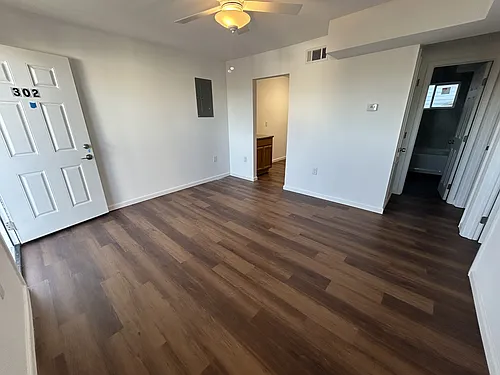 3318 Broadway St #2 Photo 1
