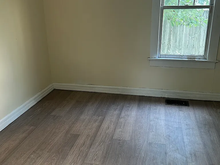 1407 Lodge Ave — Photo 7