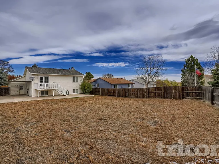 1721 S Genoa Way — Photo 14