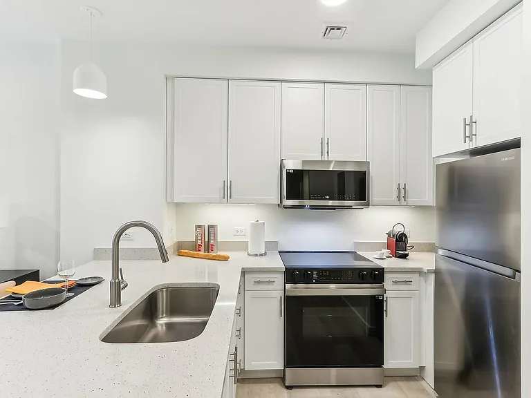 Model Apartment Home