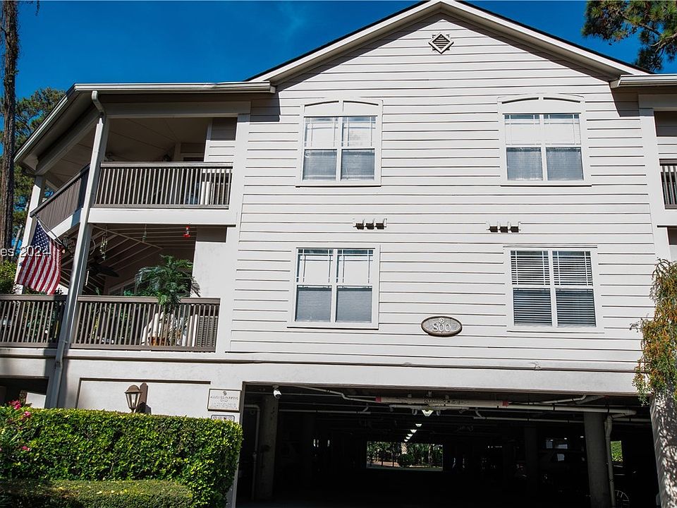 1st image of 80 Paddle Boat Ln APT 812
