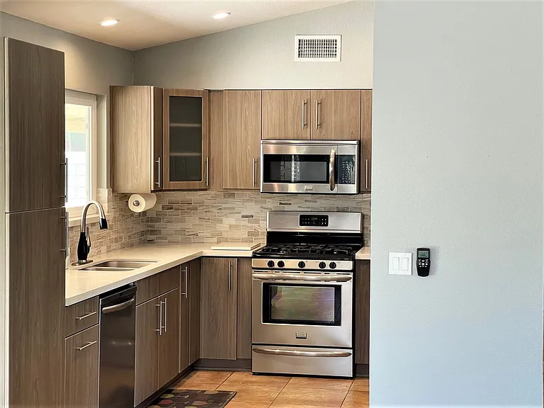 30399 Sterling Rd — Photo 21
