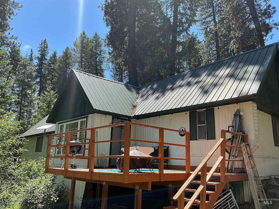 1st image of 17 Summer Dr