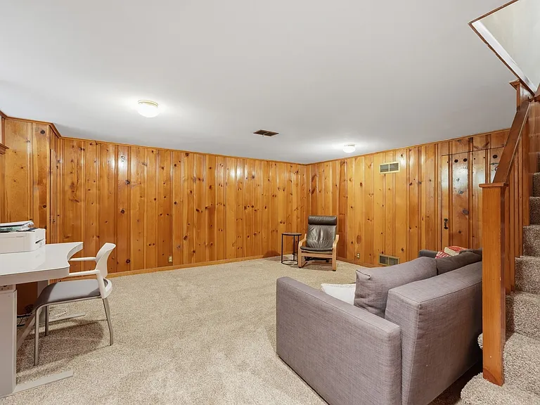221 S Maple Ave #C — Photo 19