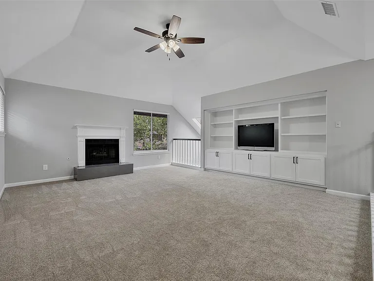 35 Cornerbrook Pl — Photo 37