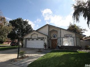 2200 London Cir, Modesto, CA 95356