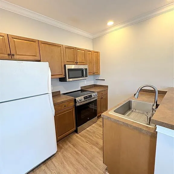 4450 Twinview Ln — Photo 6