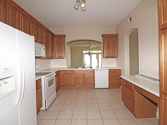 4th image of 1231 Wright Cir APT 307