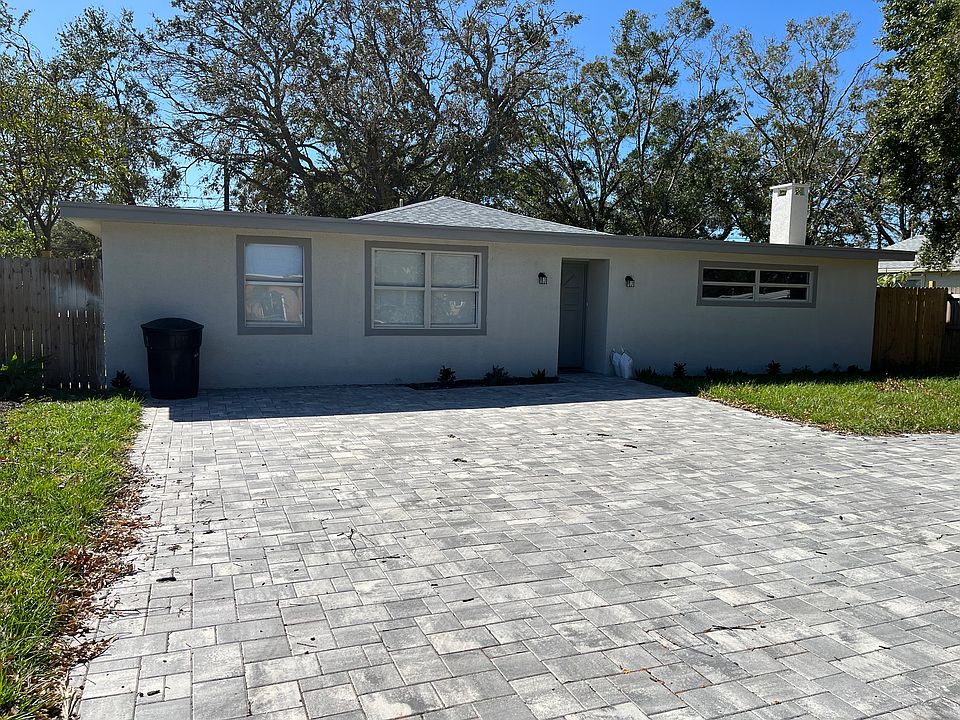 1st image of 7200 10th Ave N