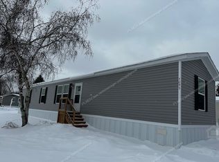 7095 Leaf Cir, Mount Morris, MI 48458