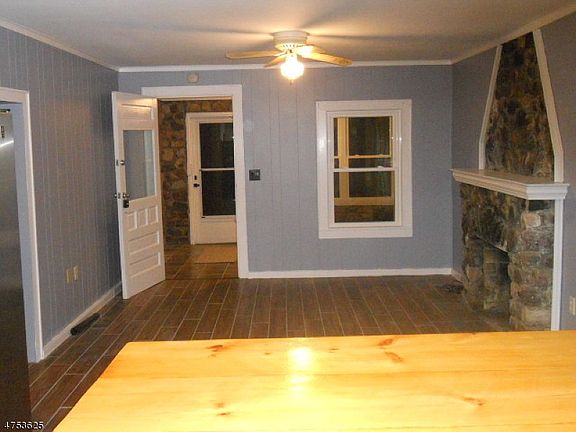5th image of 24 Park Ln