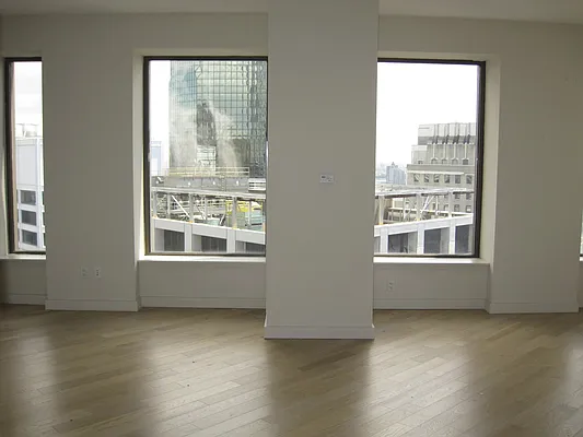 Rented by Nest Seekers International | media 5