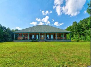733 McClains Levee Rd, Dukedom, TN 38226