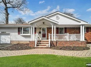 10 Bussell Ct, Dumont, NJ 07628