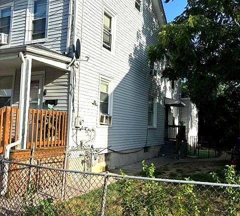 5th image of 513 E Pine St #515