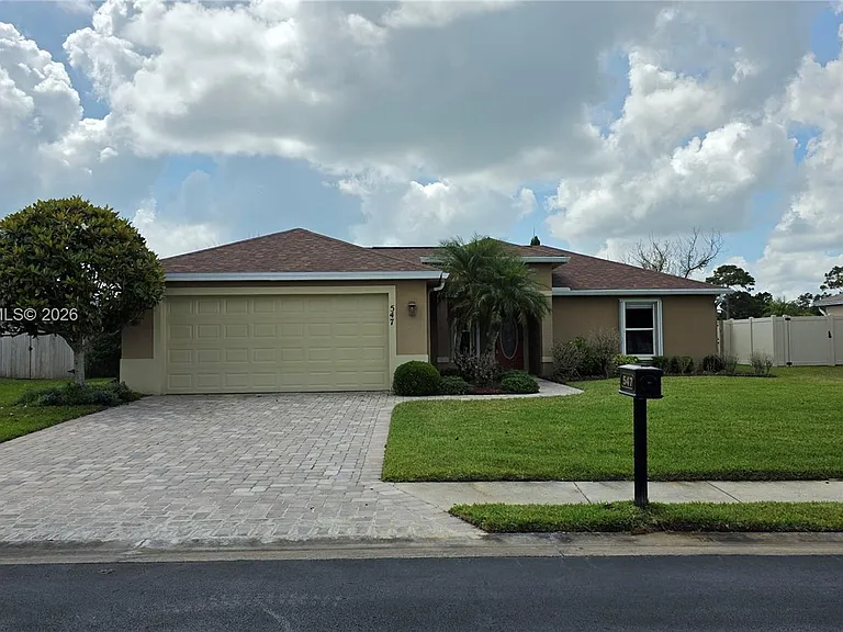 547 High Hawk Cir — Photo 20