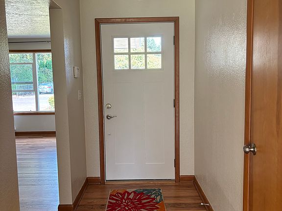 Front entryway