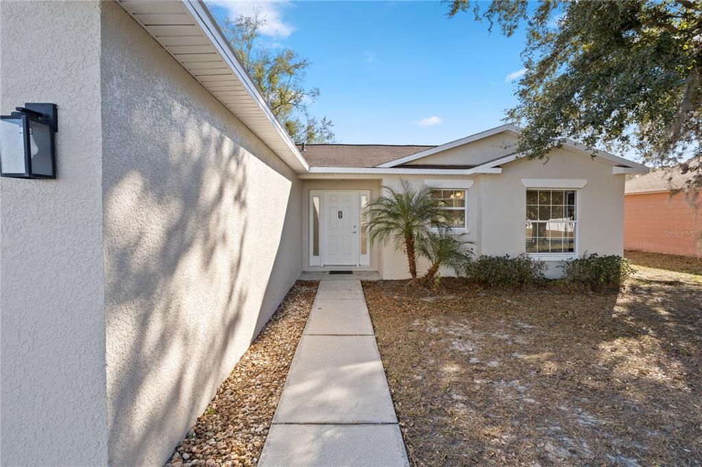 719 Waxwing Ct, Poinciana, FL - View 2
