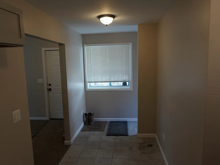 26102 Carlysle St — Photo 12