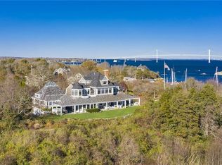 27 Newport St, Jamestown, RI 02835