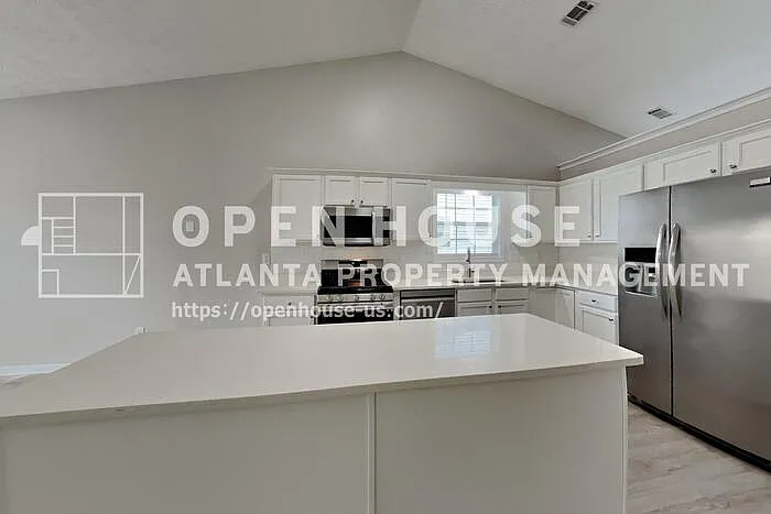 2070 Charleston Oak Cir — Photo 5