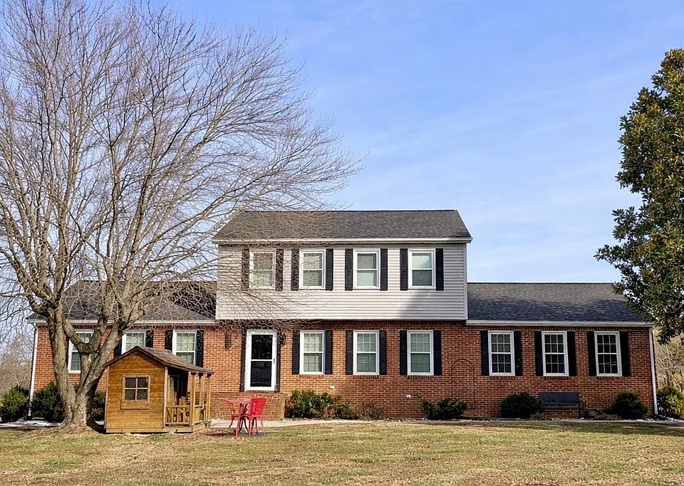 1st image of 855 Fairway View Dr