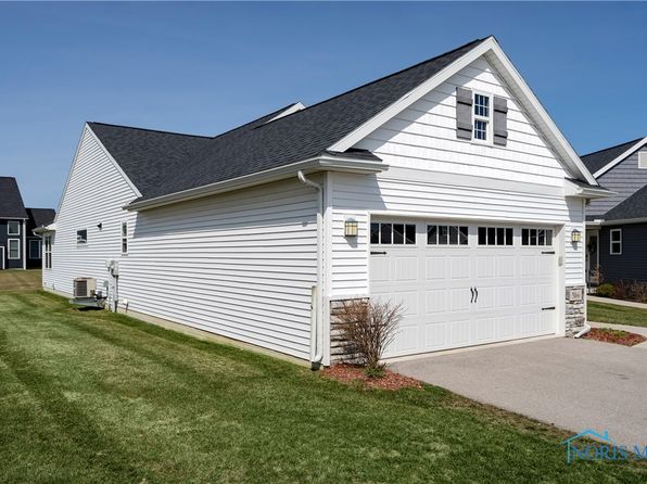 5166 Comstock Dr, Sylvania, OH 43560