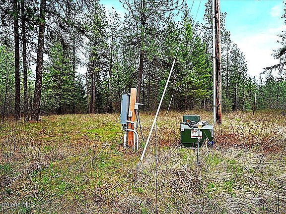 3rd image of Nka W Sunmeadow Rd