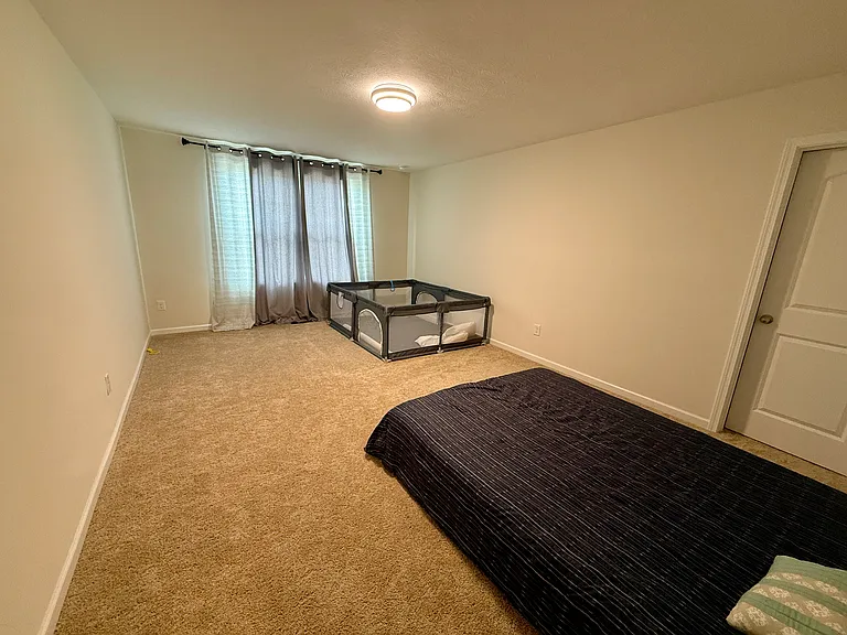 2062 Broccoli Dr — Photo 32