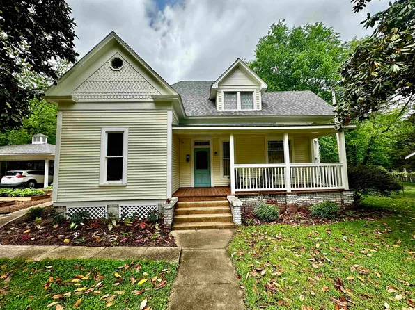 524 S Gabbert St, Monticello, AR 71655