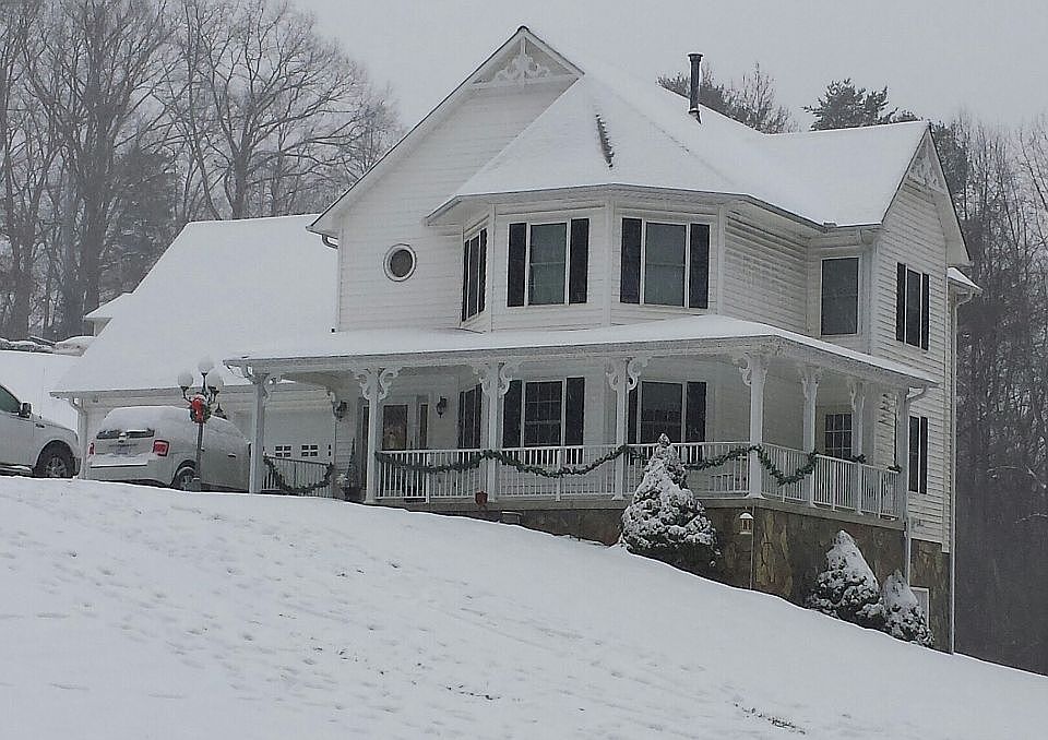 2nd image of 5795 John Icard Rd