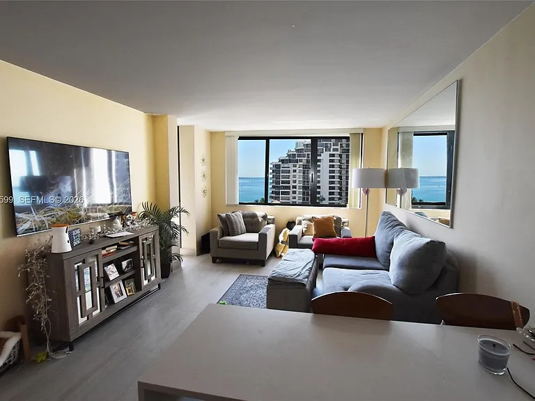 540 Brickell Key Dr #1025 — Photo 6