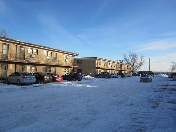 2nd image of 17 King Arthur Ct APT 3