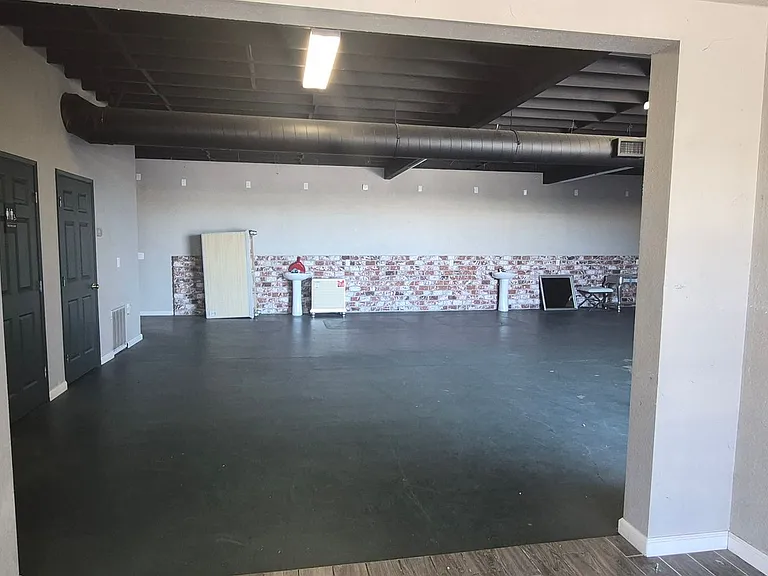 124 S Porter Rd — Photo 4