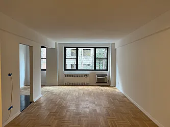 250 East 39th Street