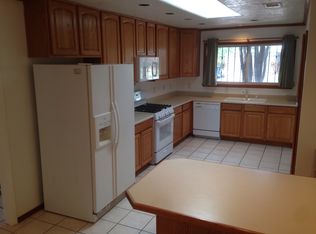 8426 James Ave NE, Albuquerque, NM 87111