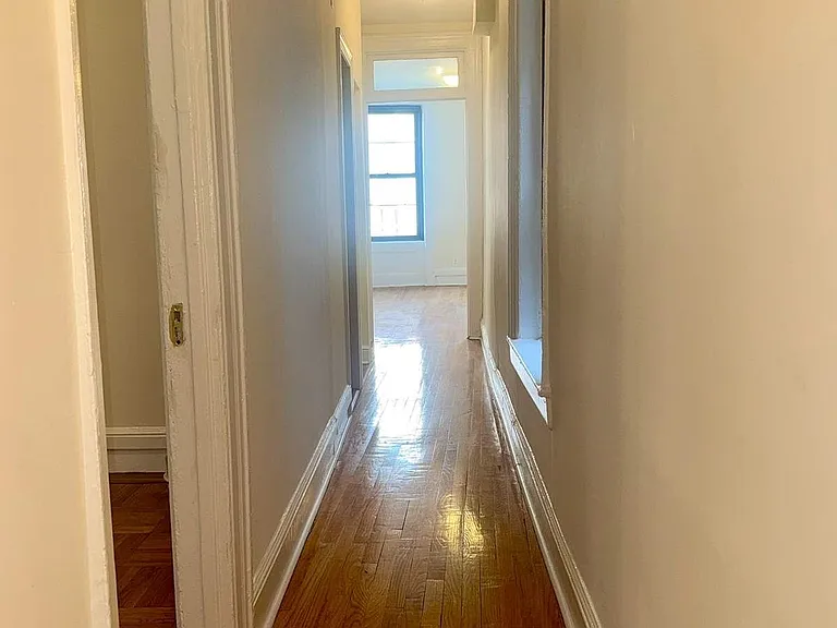 251 W 87th St #61 — Photo 4