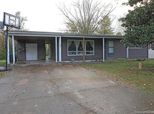 314 Aldergate St, Farmington, MO 63640