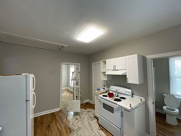 5th image of 1413 N 5th St