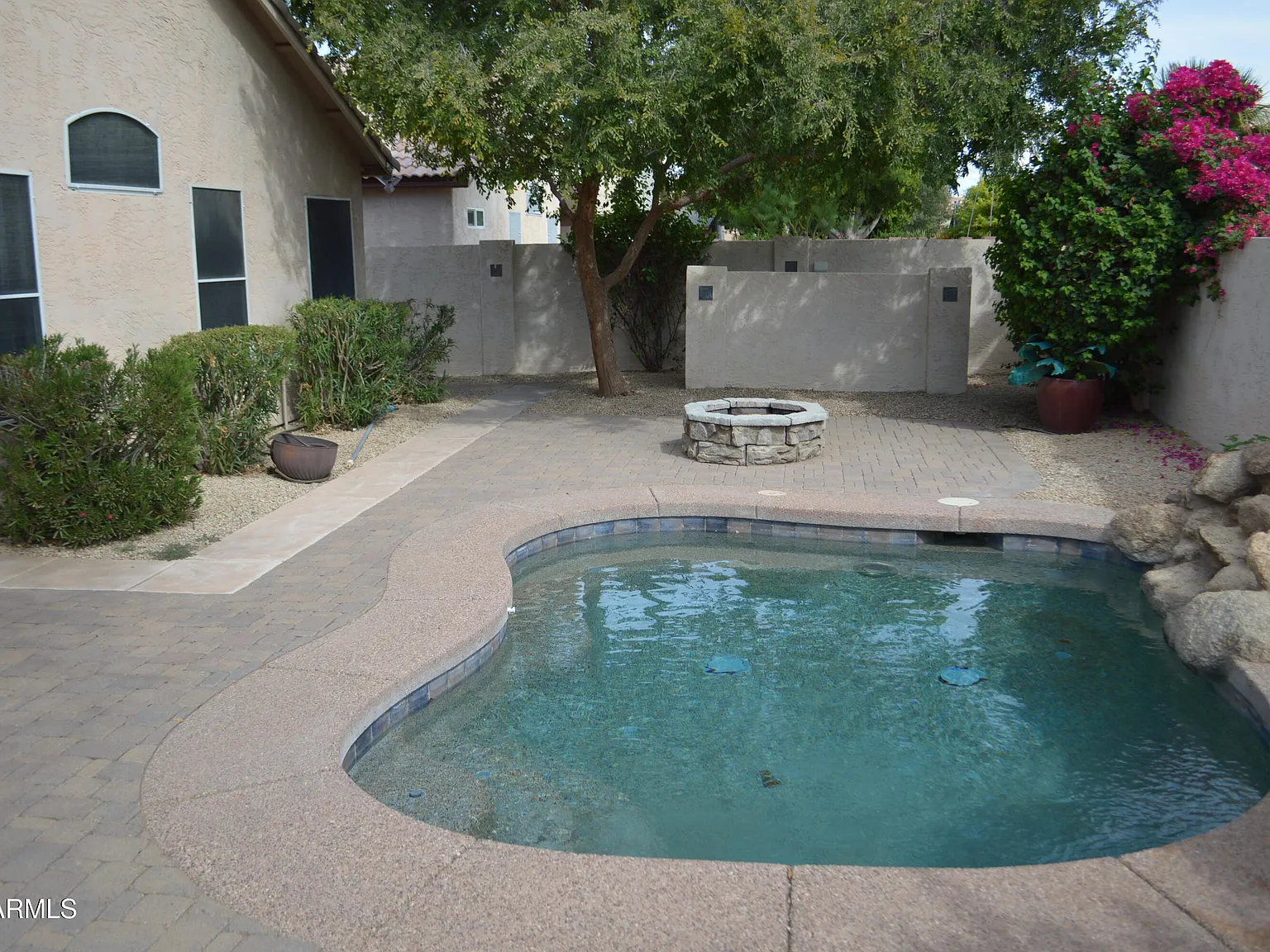 3 bed, 2.0 bath, 1608 sqft, $3,400 — Photo 4