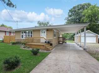 3020 E Ovid Ave, Des Moines, IA 50317
