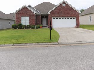 409 Waterford Highlands Way, Calera, AL 35040