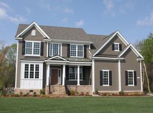 102 Carters Creek Ln, Carrollton, VA 23314