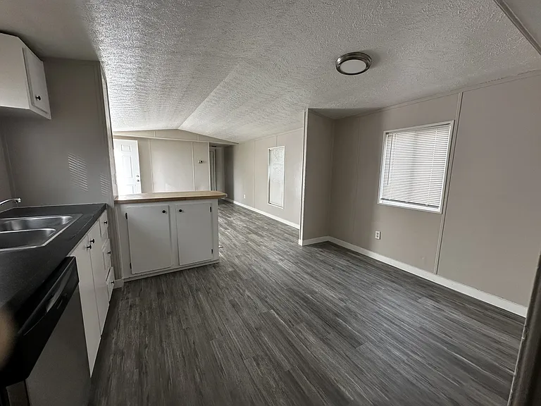 402 E 10th Ave #17 — Photo 1