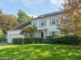 11207 Bradbury Ln, Reston, VA 20194