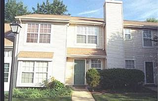 55 Canterbury Circle 