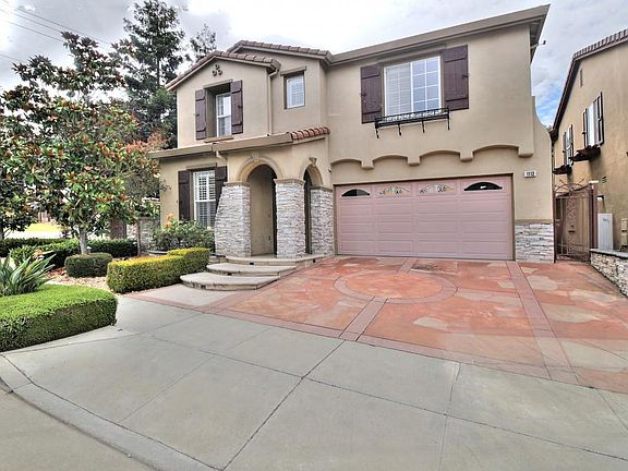4th image of 1113 Arabelle Way